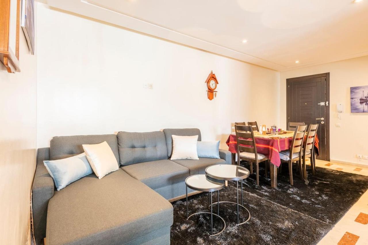 Apartment With Parking In Rabat Central Location Exterior photo